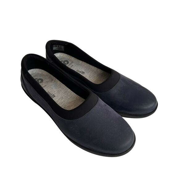 Clarks Cloudsteppers Ayla Flats Sz 7.5 - Picture 1 of 7